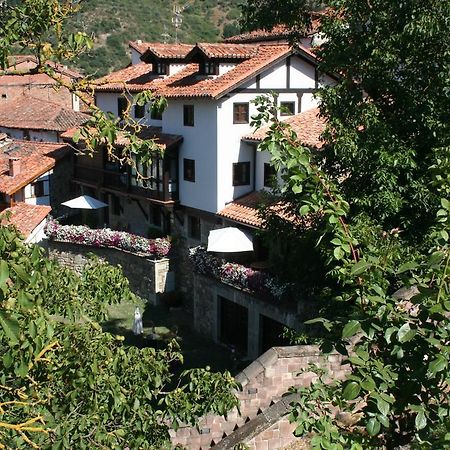 Apartamentos Casa De La Abuela Potes Exterior foto