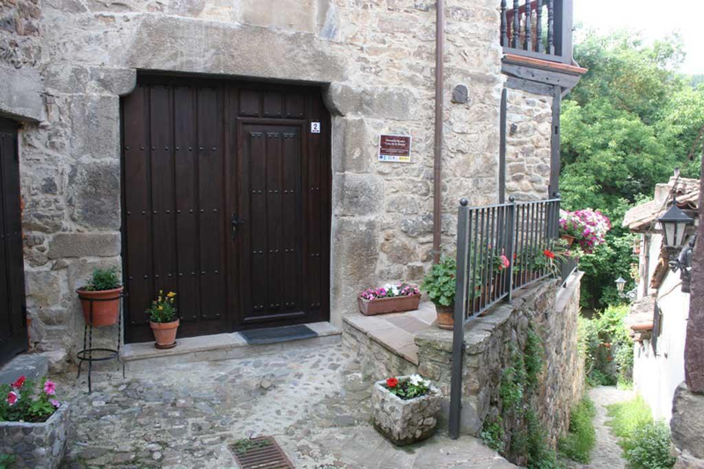 Apartamentos Casa De La Abuela Potes Exterior foto